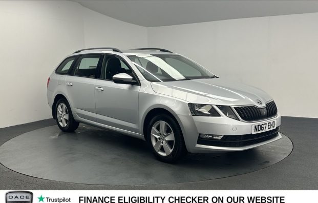 Used 2017 SILVER SKODA OCTAVIA for sale in Manchester