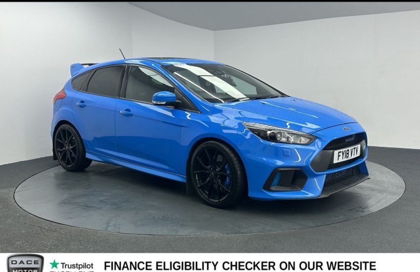 Used 2018 BLUE FORD FOCUS for sale in Manchester
