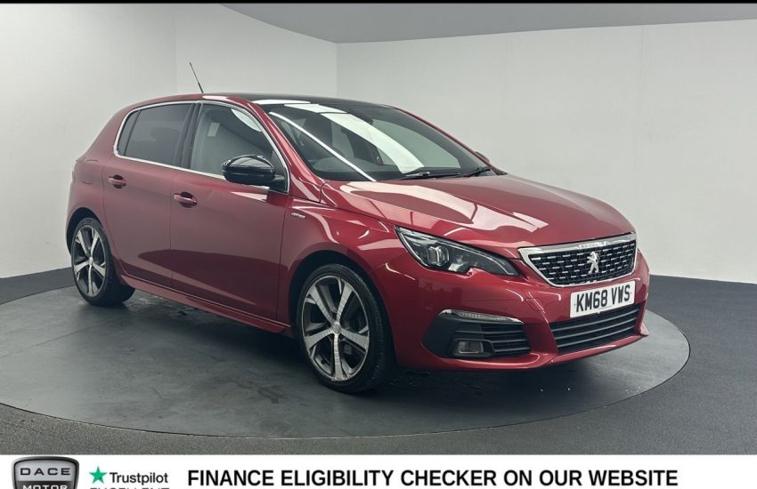 Used 2018 RED PEUGEOT 308 for sale in Manchester