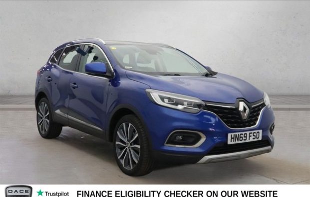 Used 2019 BLUE RENAULT KADJAR for sale in Manchester