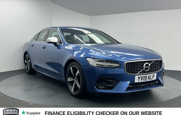 Used 2019 BLUE VOLVO S90 for sale in Manchester