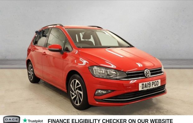 Used 2019 RED VOLKSWAGEN GOLF SV for sale in Manchester