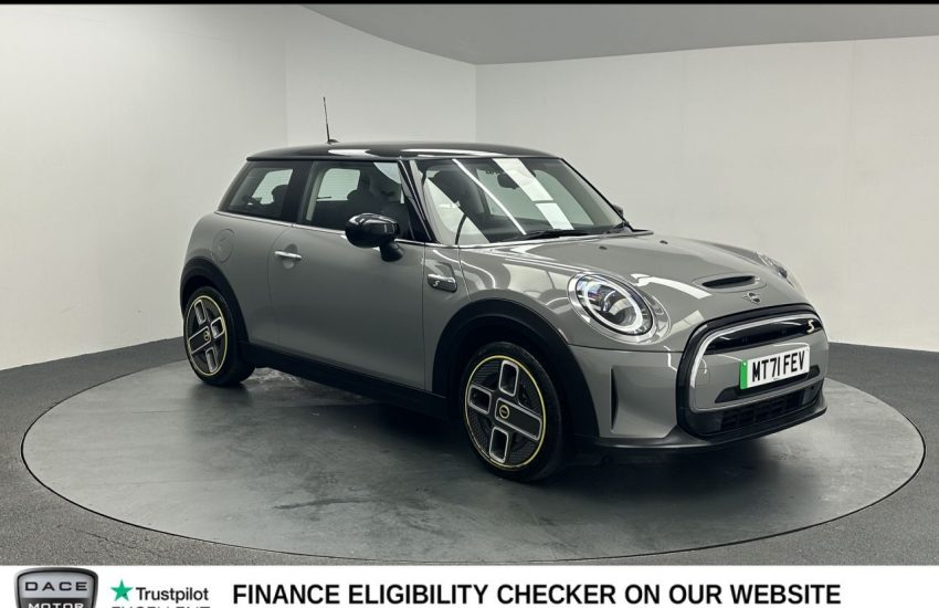 Used 2021 GREY MINI Electric Hatch for sale in Manchester