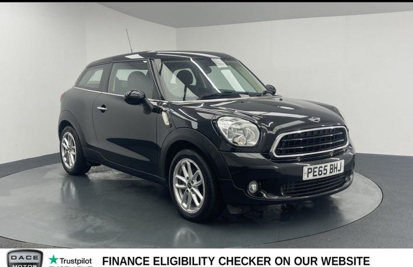 Used 2015 BLACK MINI COOPER for sale in Manchester