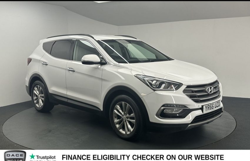 Used 2016 WHITE HYUNDAI SANTA FE for sale in Manchester