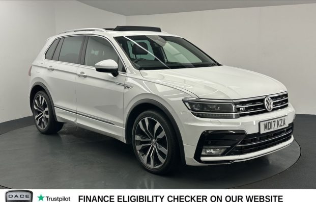 Used 2017 WHITE VOLKSWAGEN TIGUAN for sale in Manchester