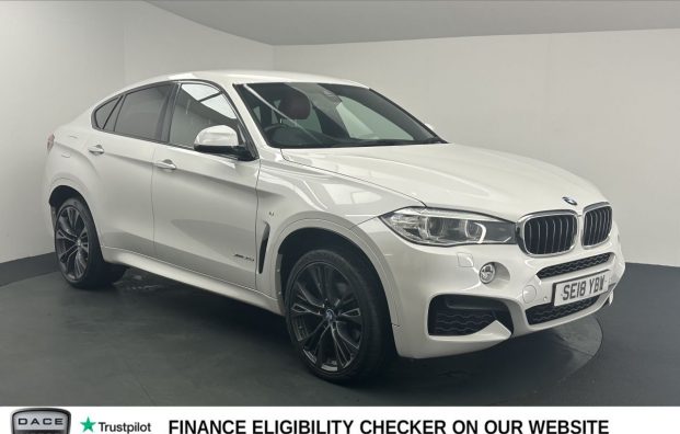 Used 2018 WHITE BMW X6 for sale in Manchester