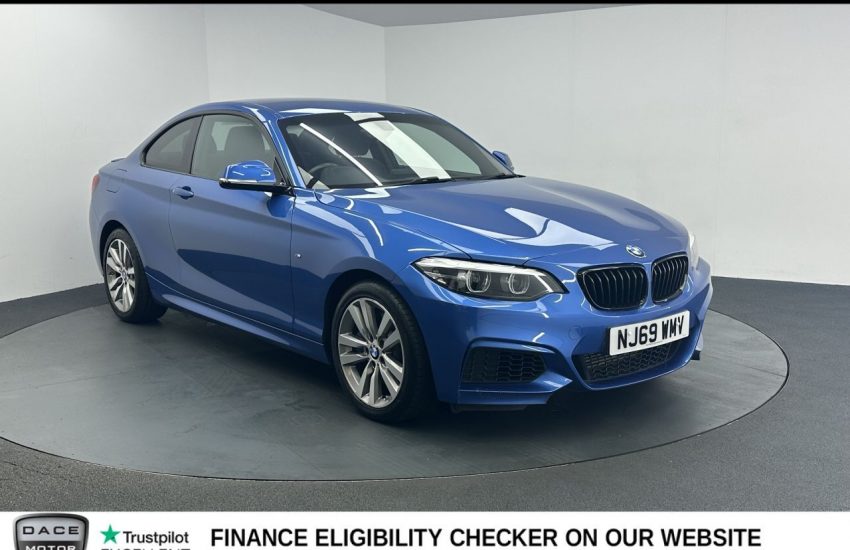 Used 2019 BLUE BMW 2 SERIES for sale in Manchester