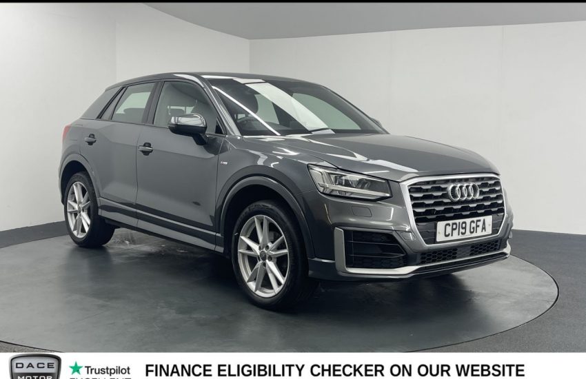 Used 2019 GREY AUDI Q2 for sale in Manchester