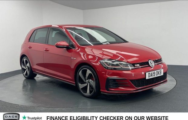 Used 2019 RED VOLKSWAGEN GOLF for sale in Manchester