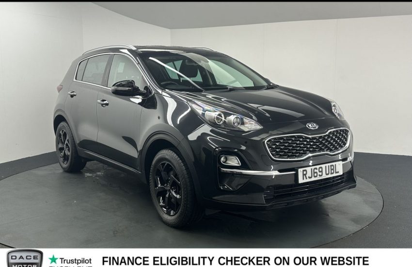 Used 2020 BLACK KIA SPORTAGE for sale in Manchester